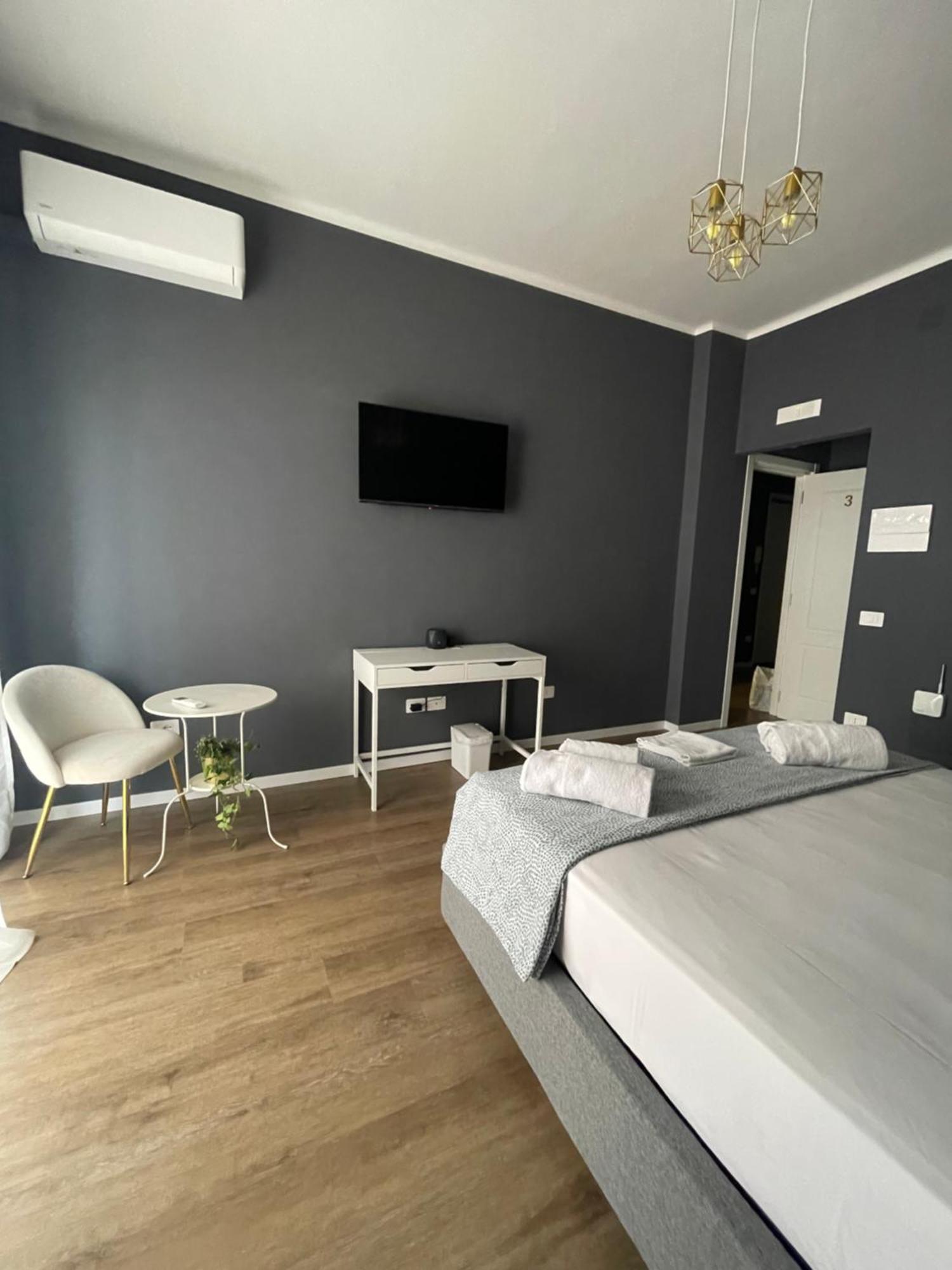 Isvi Bari Comfort Rooms Екстериор снимка